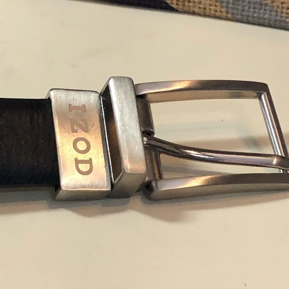 Izod Reversible Black/Brown Dress Belt
